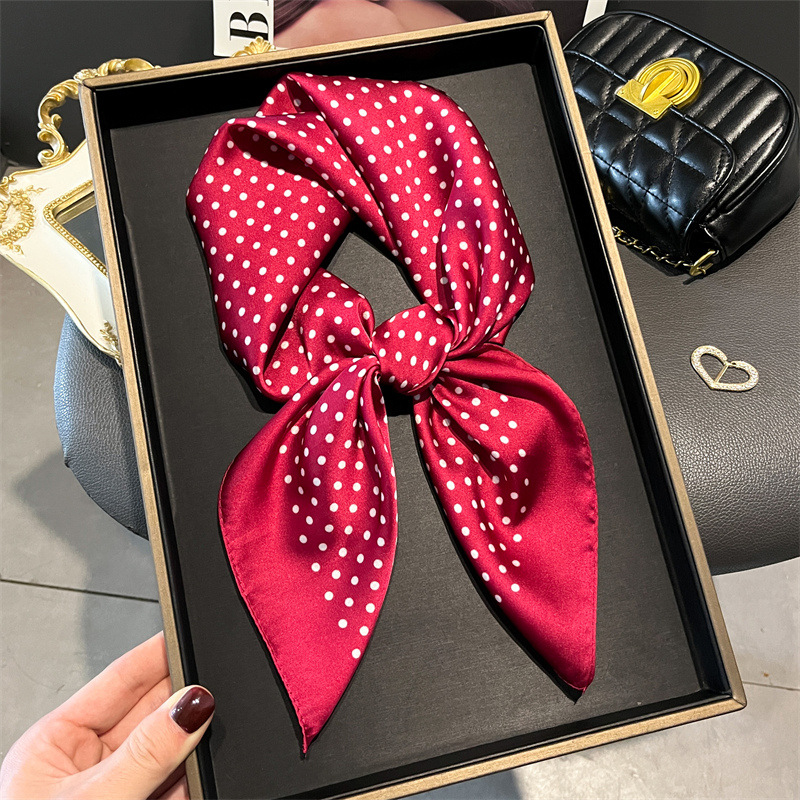 Luxury Bags Duffle - أوشحة مطبوعة جديدة فاخرة وشاح حريري