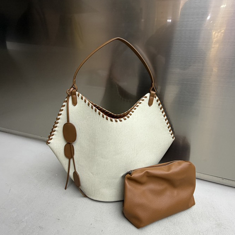 حقائب قماشية كبيرة الحجم للنسا - مراجعة Luxury Bags Of 2026 وسعره