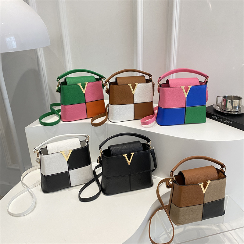حقائب يد صغيرة أنيقة بشعار V،  - مراجعة Luxury Bags No Logo وسعره