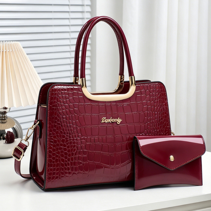 مجموعة حقائب نسائية متطابقة من - مراجعة Top Handle Patent Bag وسعره
