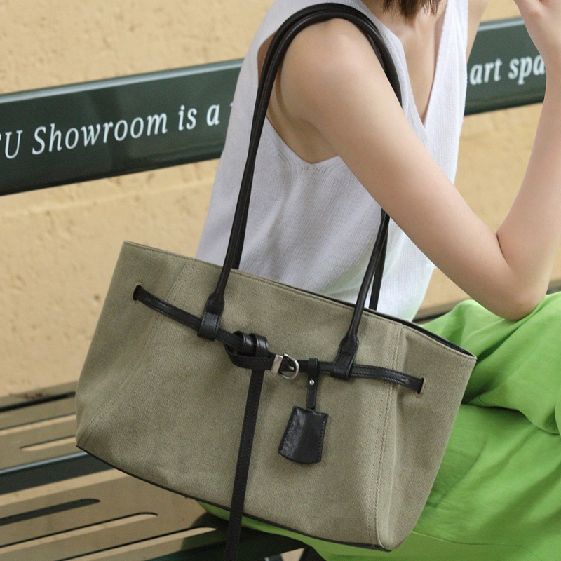 حقائب يد كورية أنيقة من القماش - مراجعة Luxury Bags Of 2026 وسعره