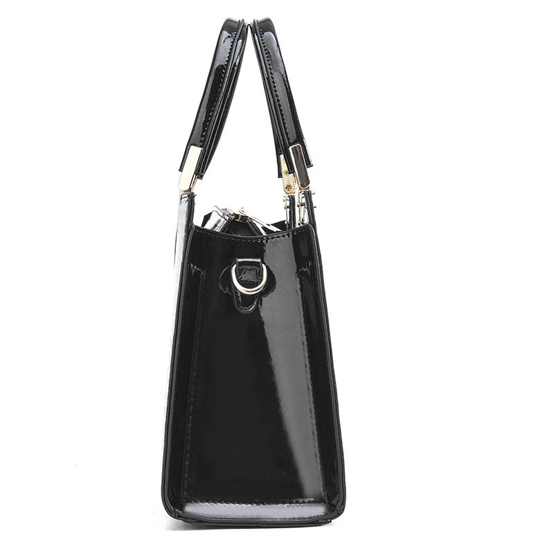 التمساح تنقش حمل حقيبة ، براءا - مراجعة Top Handle Patent Bag وسعره